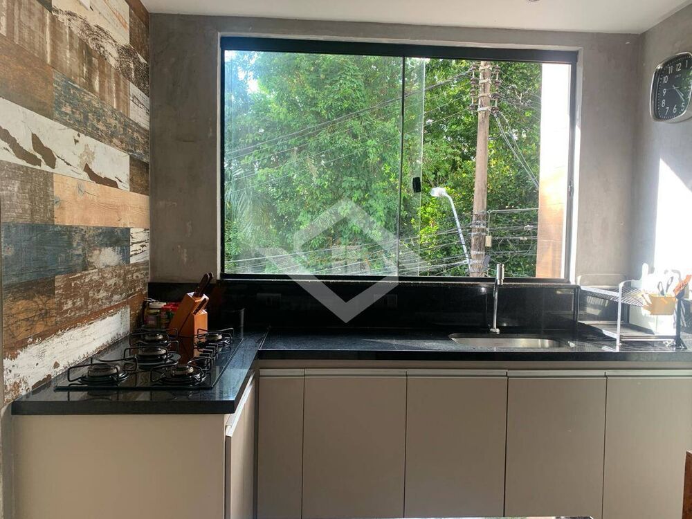 Casa à venda com 4 quartos, 280m² - Foto 8