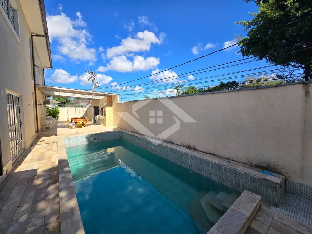 Casa, 3 quartos, 220 m² - Foto 3