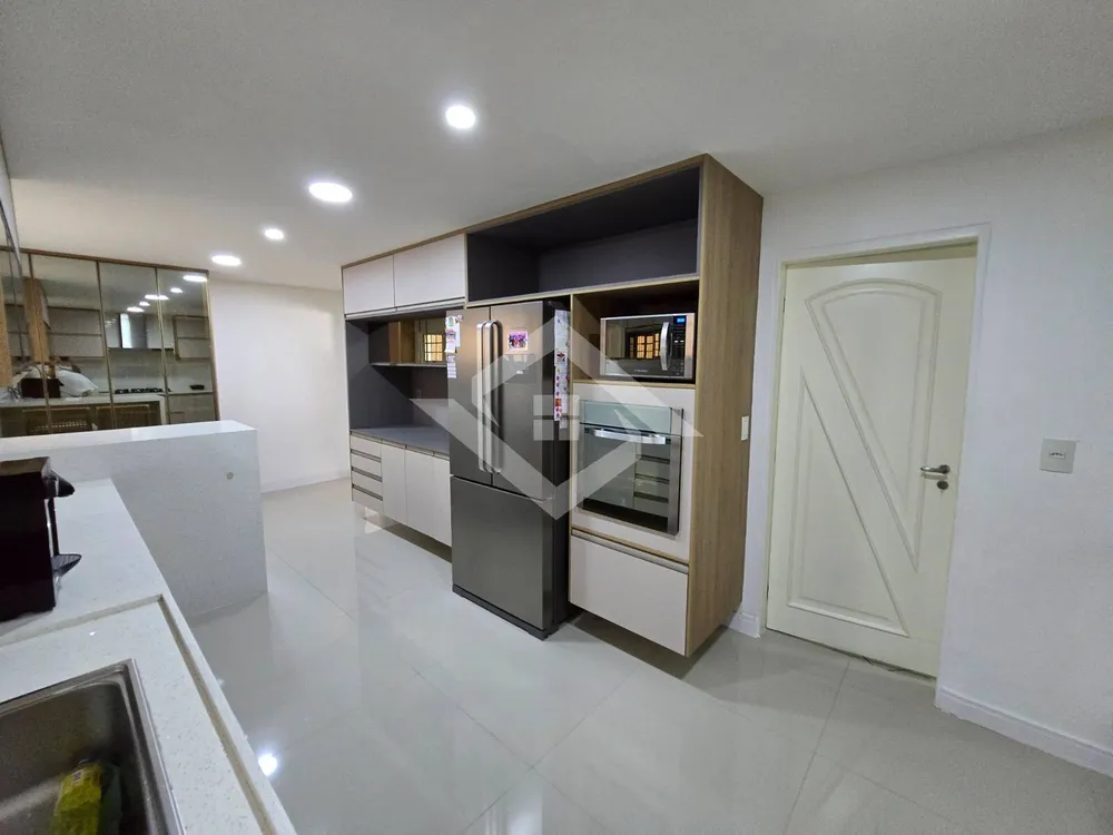 Casa, 3 quartos, 220 m² - Foto 27