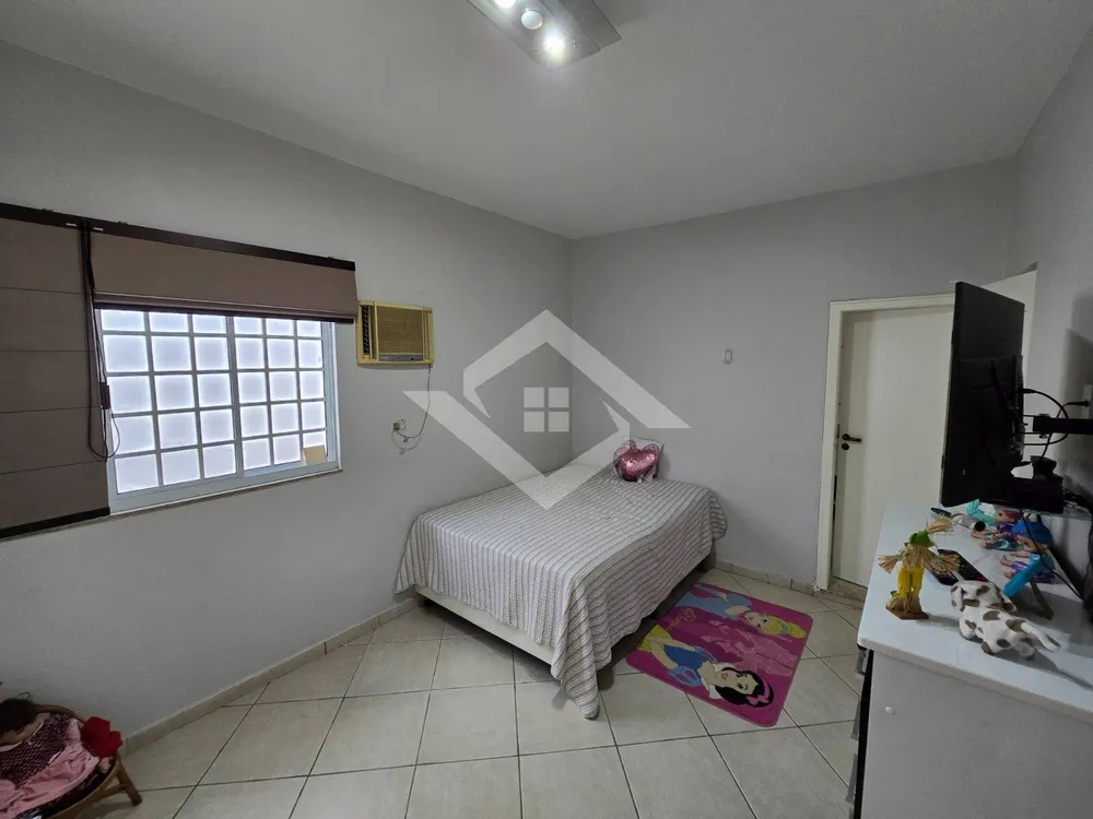 Casa, 3 quartos, 220 m² - Foto 16