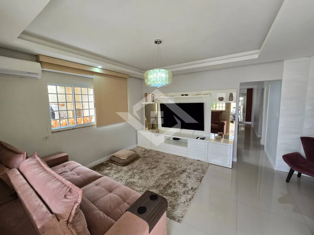Casa, 3 quartos, 220 m² - Foto 42