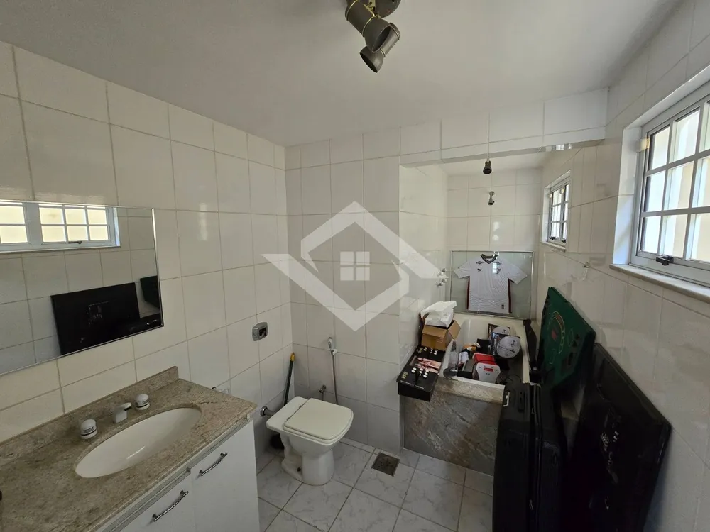 Casa, 3 quartos, 220 m² - Foto 35