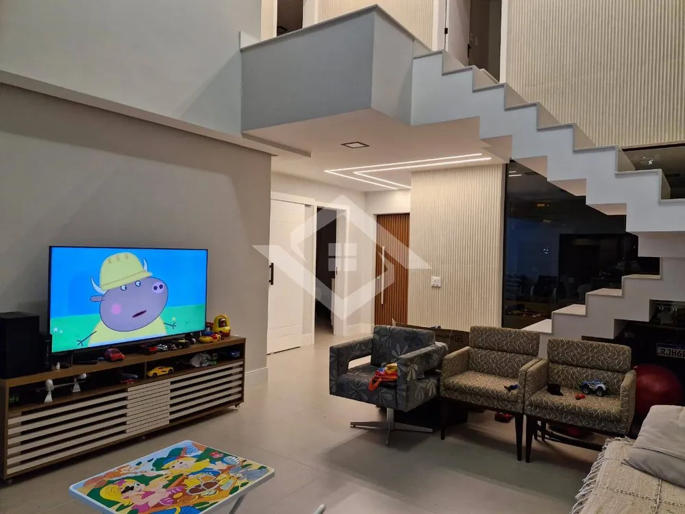 Casa, 3 quartos, 263 m² - Foto 9
