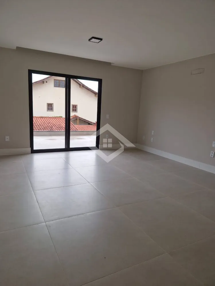 Casa, 3 quartos, 263 m² - Foto 19