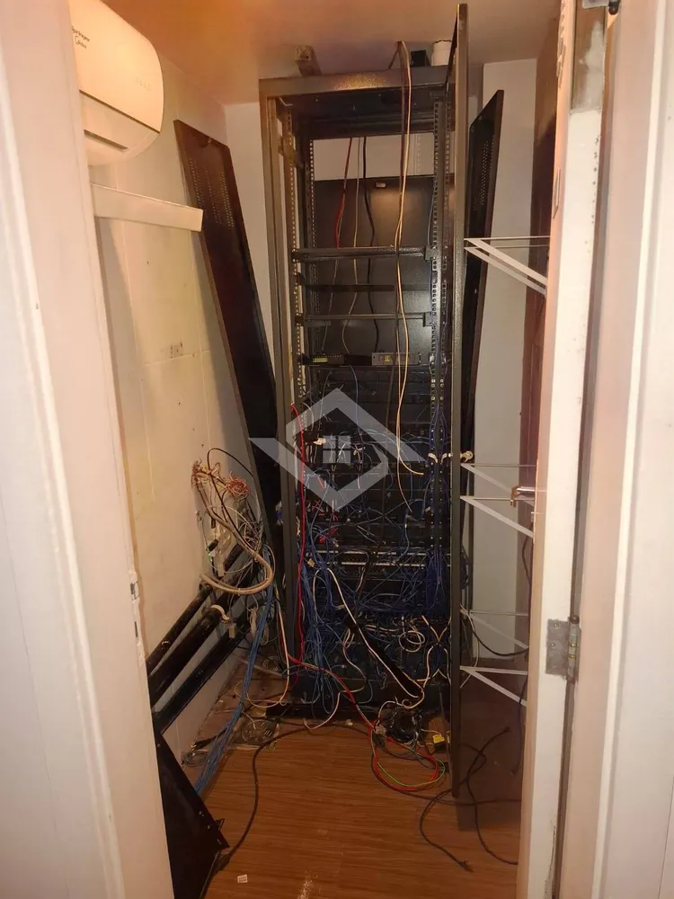 Prédio Inteiro - Foto 8