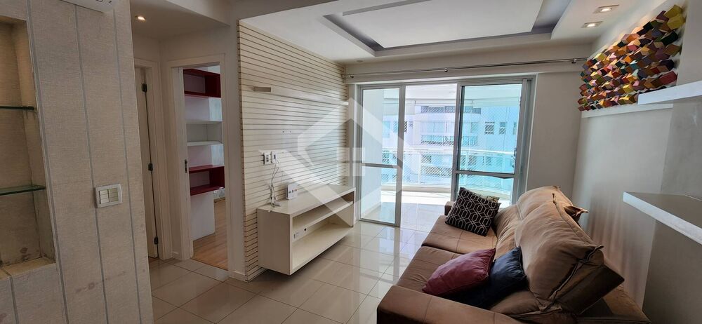 Apartamento à venda com 3 quartos, 97m² - Foto 3