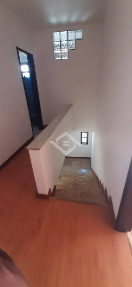 Casa, 5 quartos, 240 m² - Foto 14