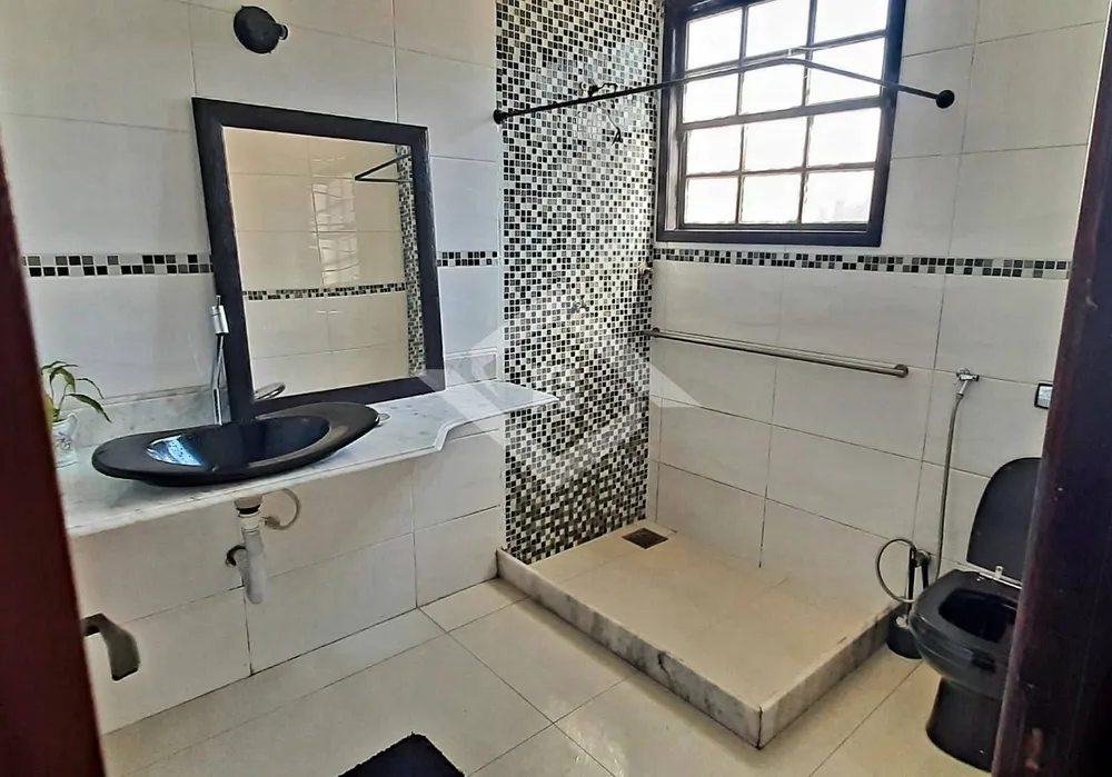Casa, 5 quartos, 240 m² - Foto 20