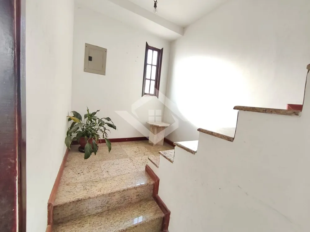 Casa, 5 quartos, 240 m² - Foto 15