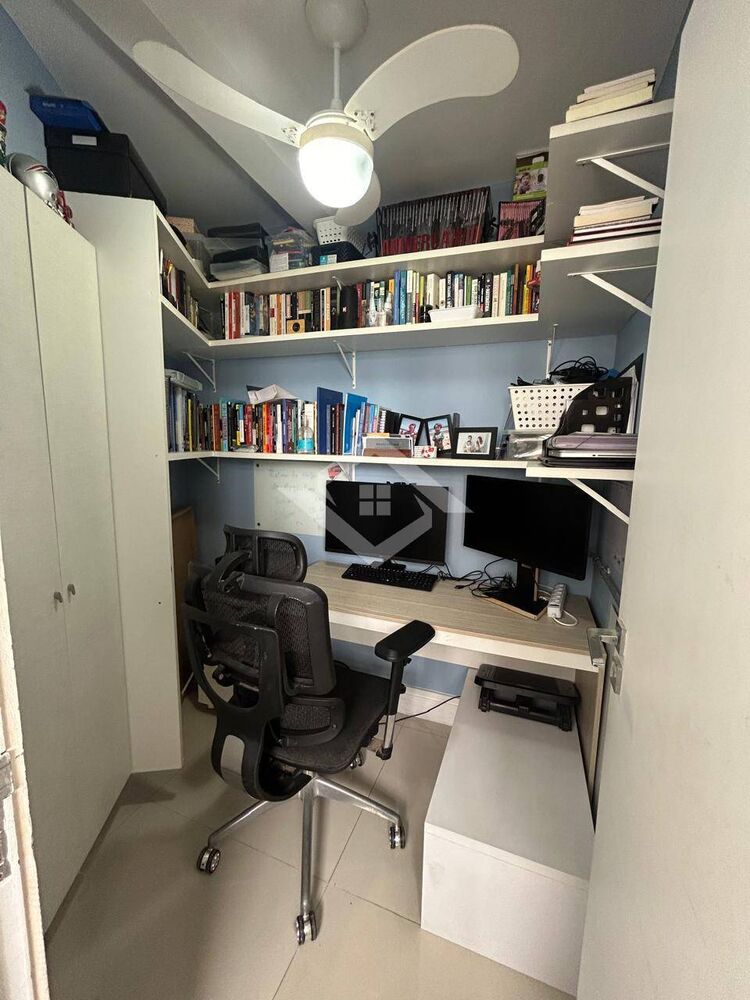 Apartamento à venda com 2 quartos, 125m² - Foto 4