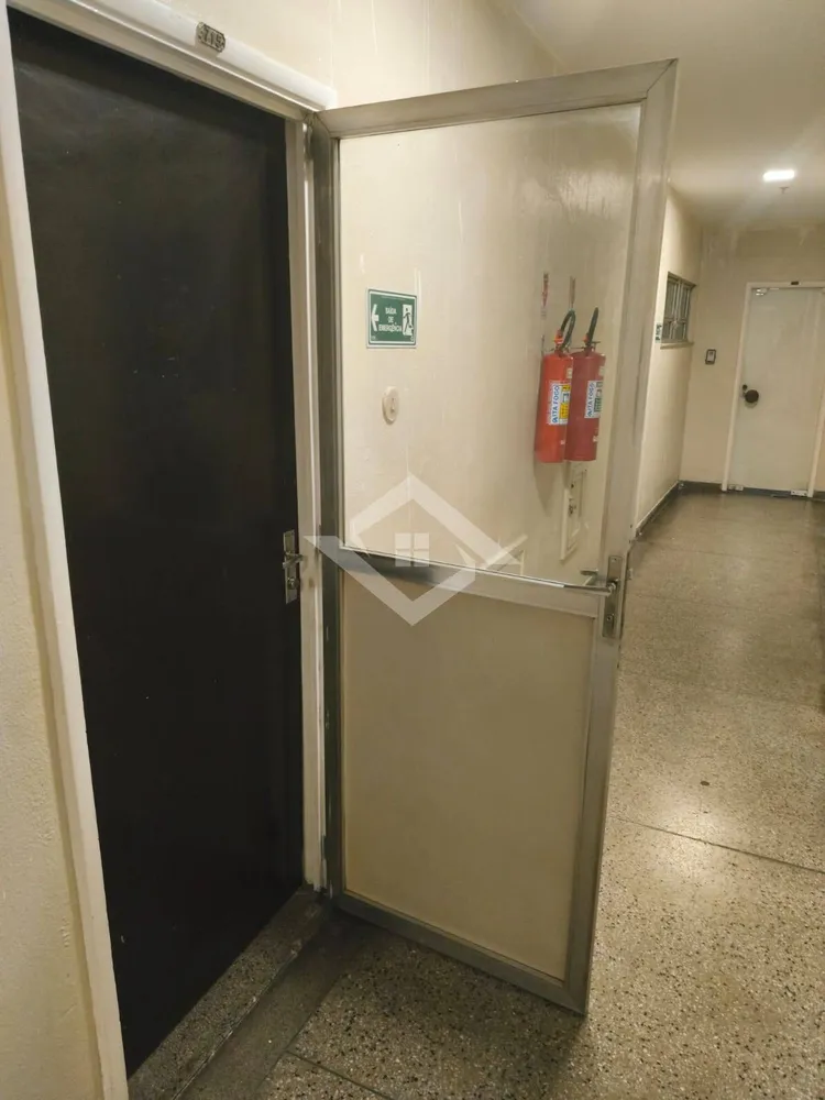 Prédio Inteiro - Foto 11