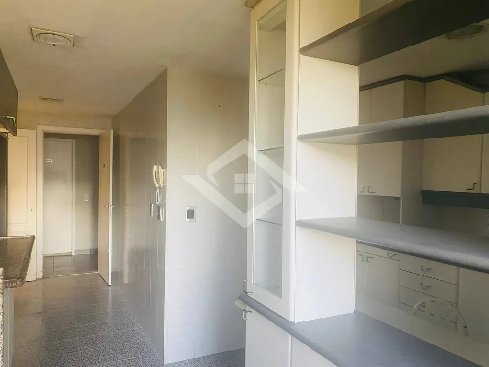Apartamento, 3 quartos, 100 m² - Foto 3
