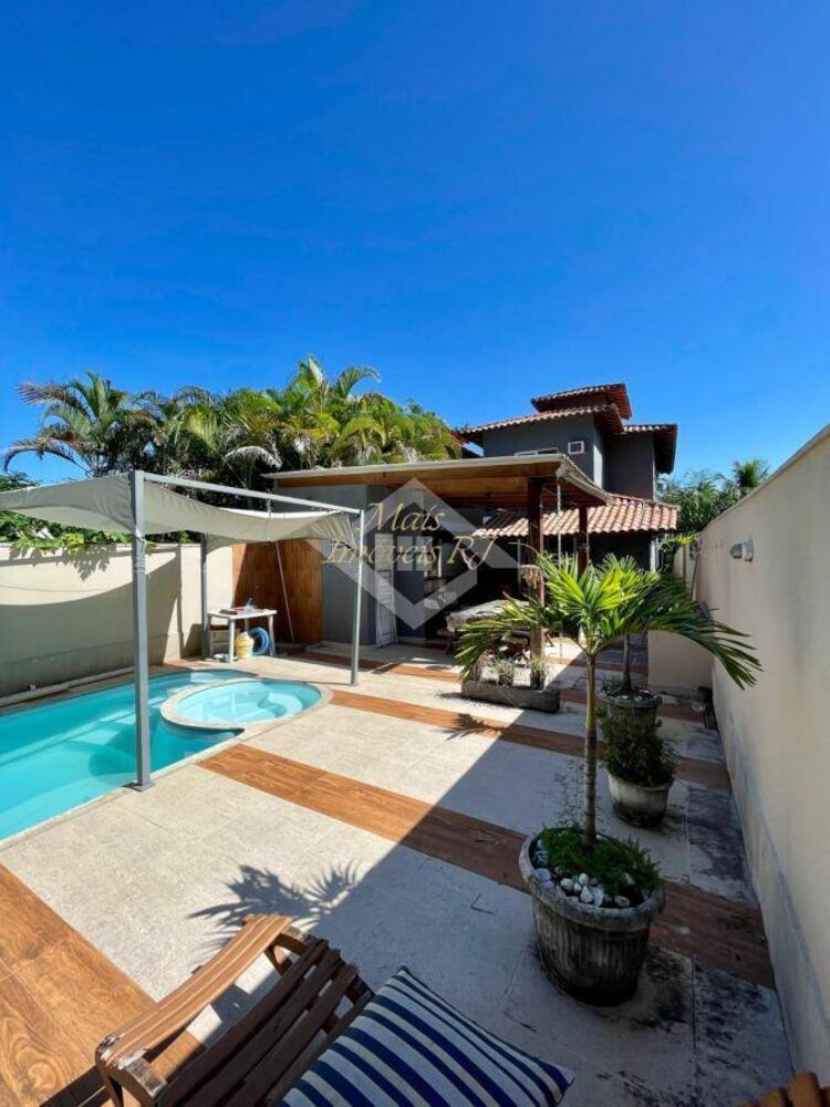 Casa à venda com 4 quartos, 360m² - Foto 2