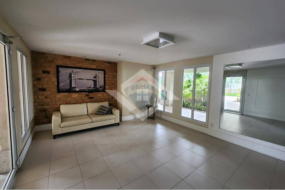 Apartamento à venda com 2 quartos, 69m² - Foto 11