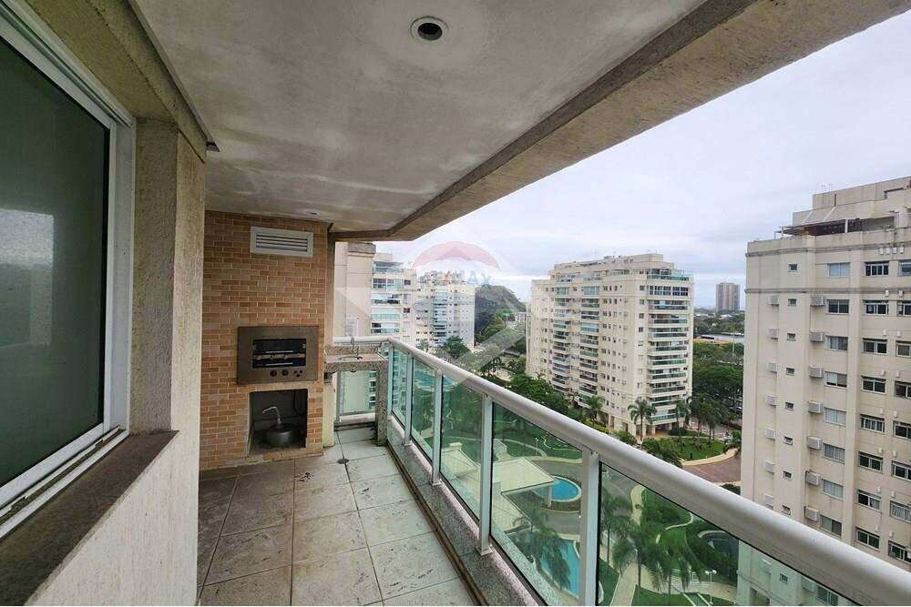 Apartamento à venda com 2 quartos, 69m² - Foto 8