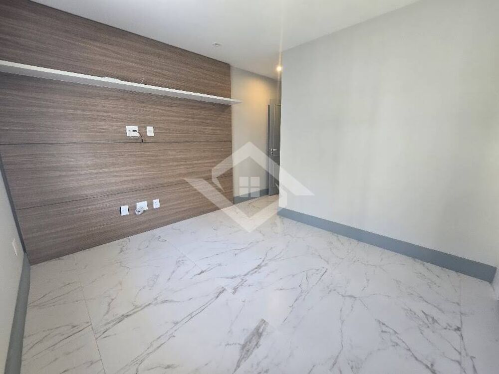 Casa à venda com 5 quartos, 300m² - Foto 6