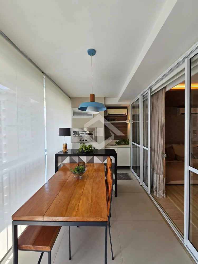 Apartamento, 3 quartos, 169 m² - Foto 2
