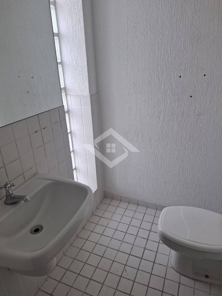 Prédio Inteiro para alugar, 102m² - Foto 3