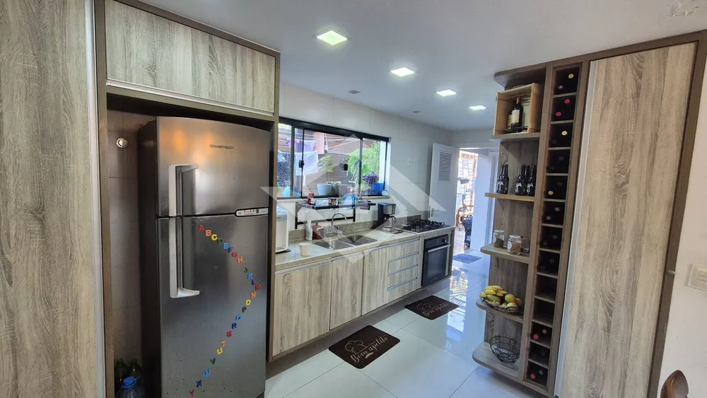 Casa, 3 quartos, 160 m² - Foto 1