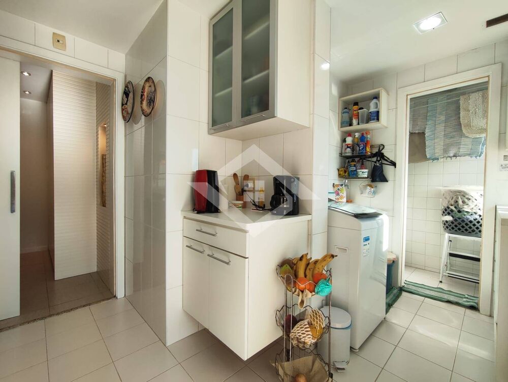 Apartamento à venda com 2 quartos, 82m² - Foto 7