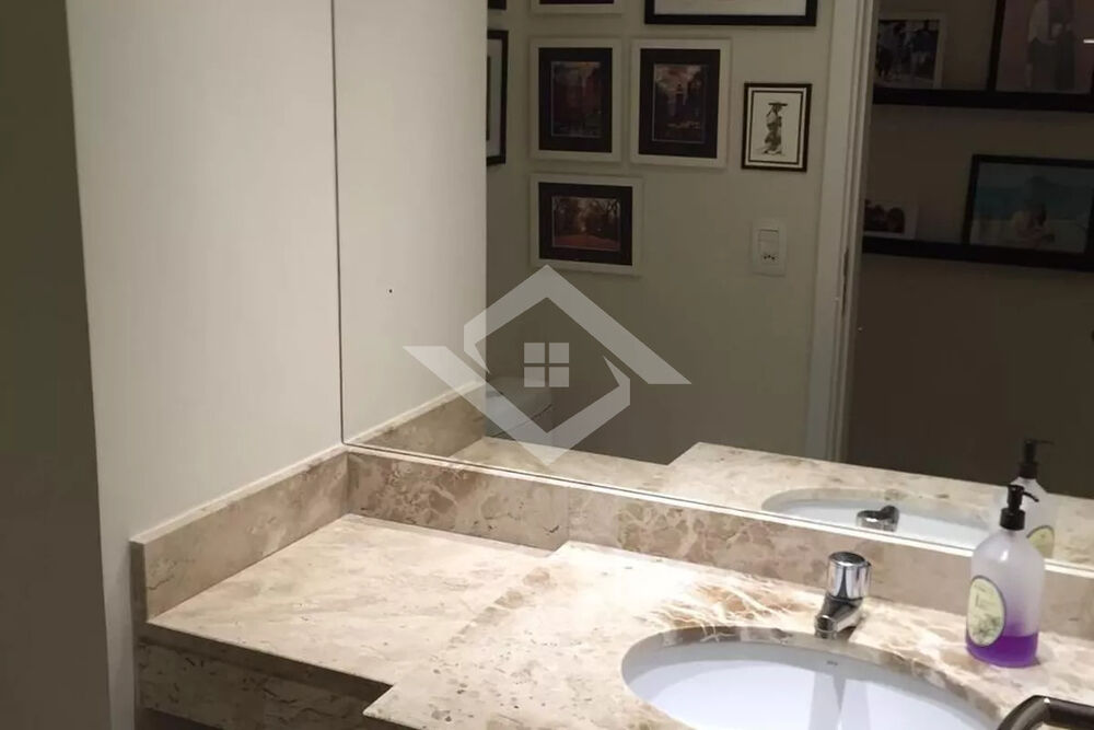 Apartamento à venda com 4 quartos, 166m² - Foto 4