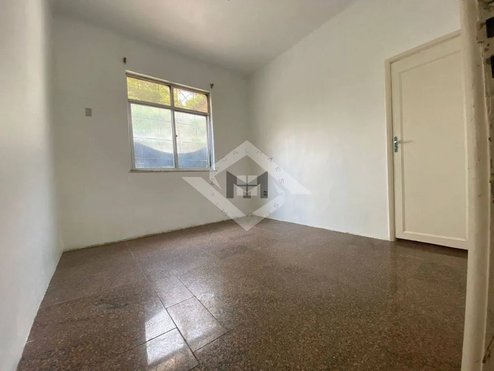 Casa, 16 quartos, 299 m² - Foto 2