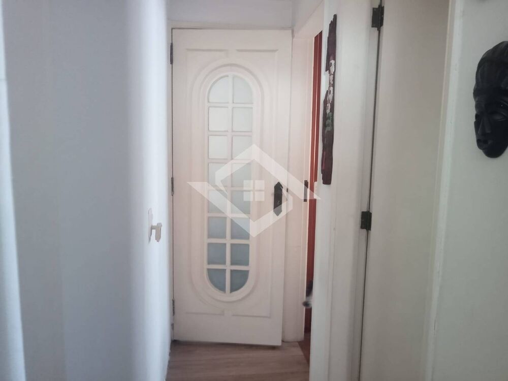 Apartamento à venda com 2 quartos, 81m² - Foto 1