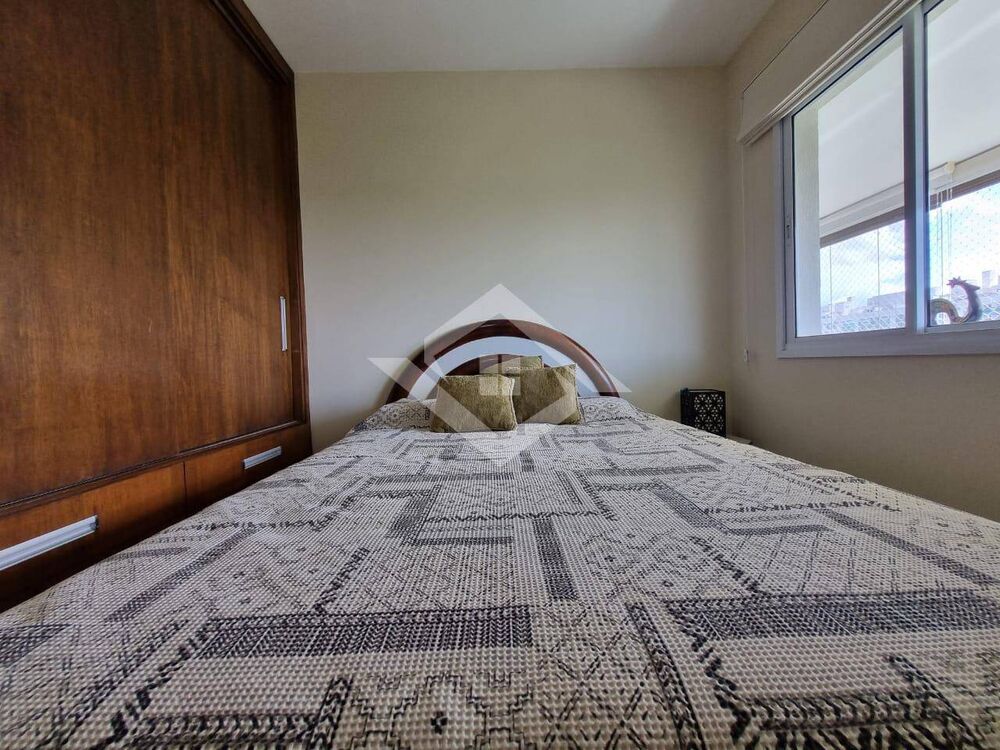 Apartamento à venda com 3 quartos, 114m² - Foto 4
