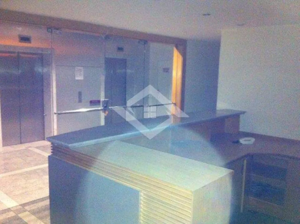 Prédio Inteiro - Foto 1