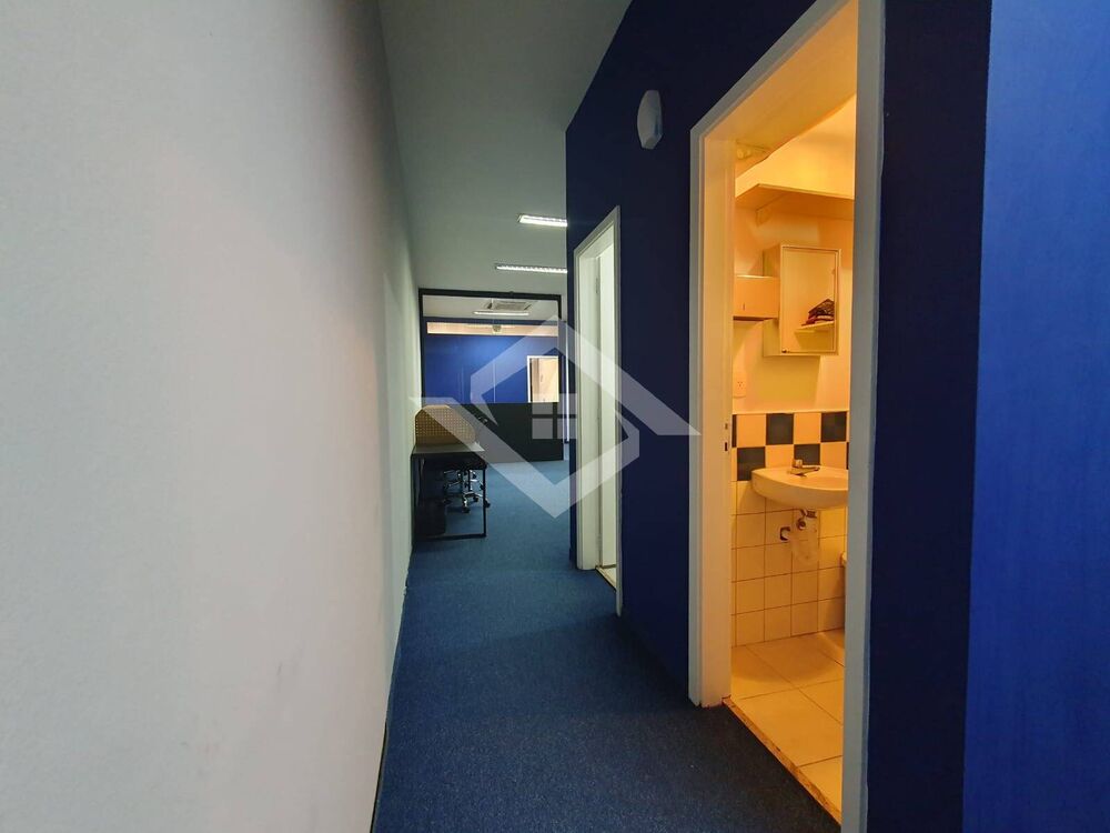 Depósito-Galpão-Armazém à venda, 93m² - Foto 1