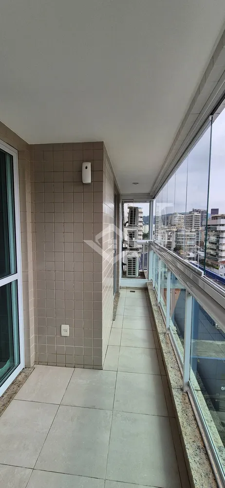 Apartamento, 3 quartos, 227 m² - Foto 2
