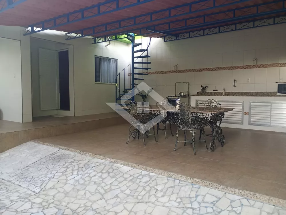 Casa, 3 quartos, 250 m² - Foto 20