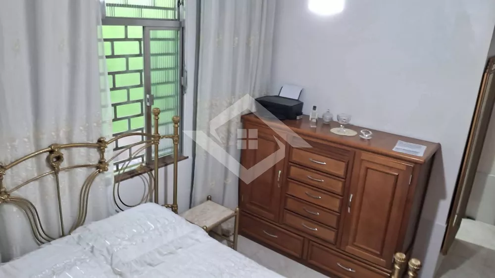 Casa, 3 quartos, 250 m² - Foto 11