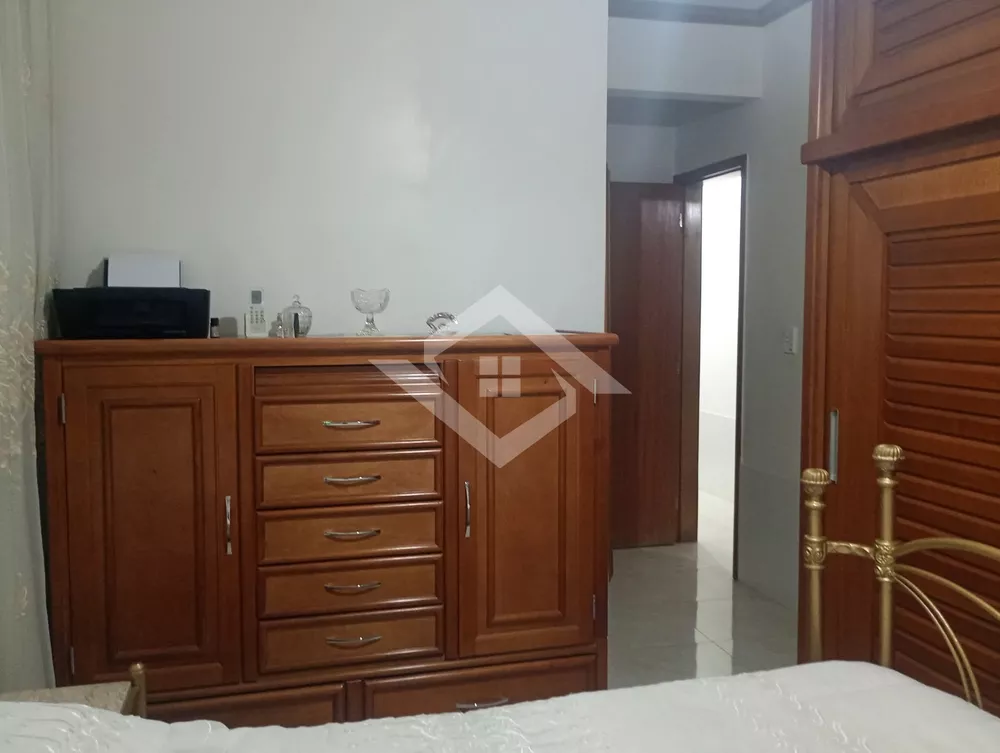 Casa, 3 quartos, 250 m² - Foto 10