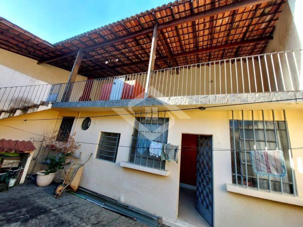 Casa, 5 quartos, 256 m² - Foto 3