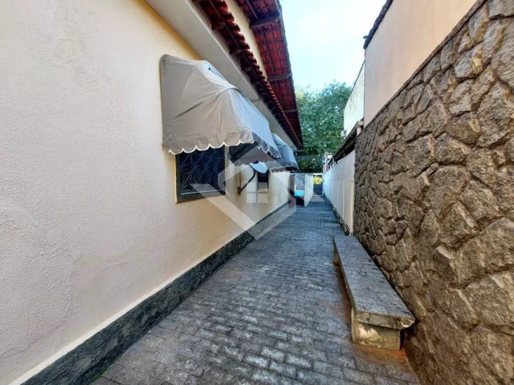 Casa, 5 quartos, 256 m² - Foto 14