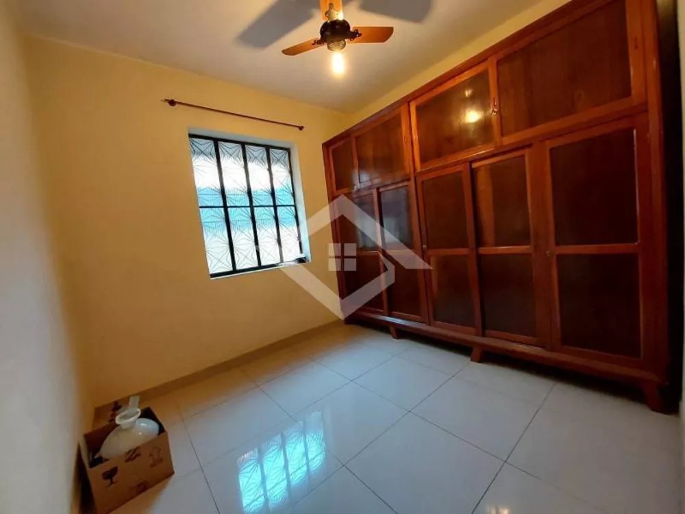 Casa, 5 quartos, 256 m² - Foto 6