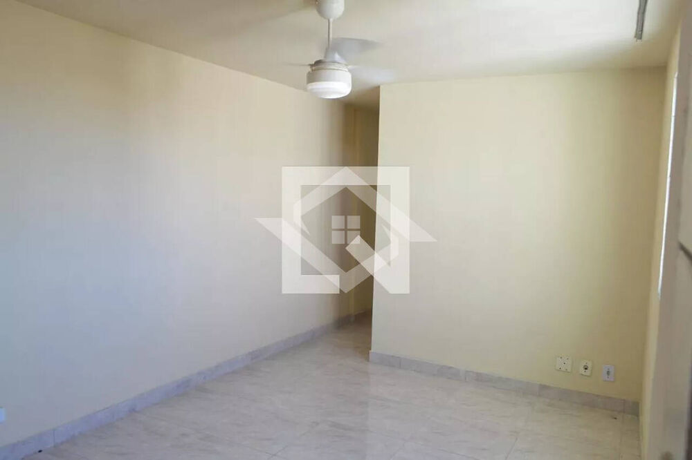 Apartamento à venda com 2 quartos, 60m² - Foto 4