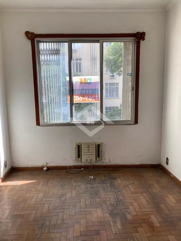 Apartamento à venda com 1 quarto, 30m² - Foto 2