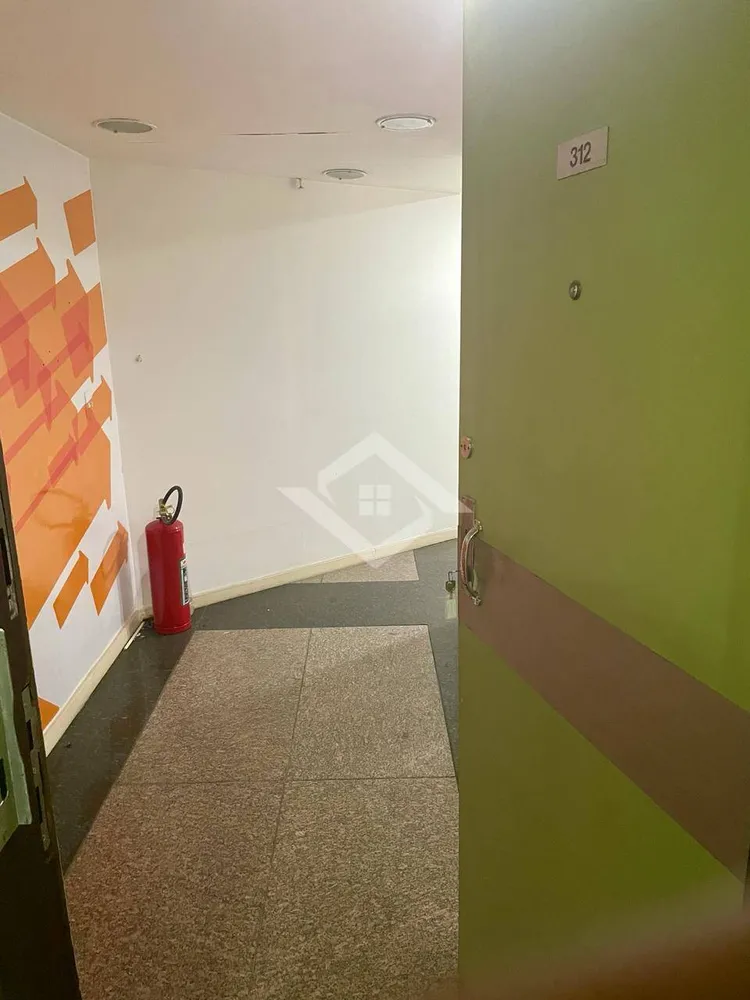 Prédio Inteiro - Foto 8