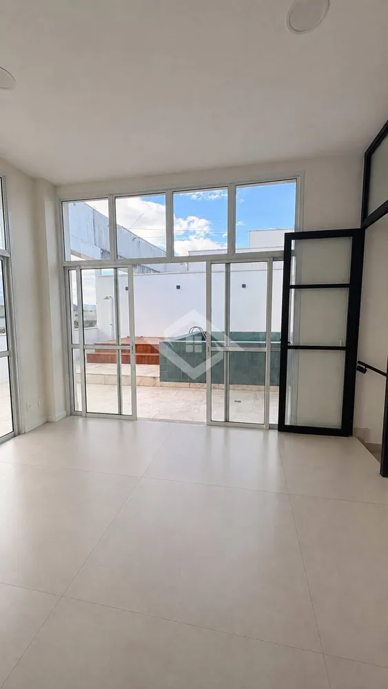 Cobertura, 3 quartos, 184 m² - Foto 17