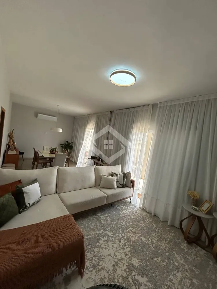 Casa, 2 quartos, 375 m² - Foto 3