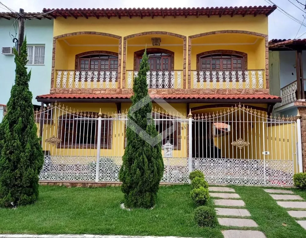 Casa, 4 quartos, 235 m² - Foto 2