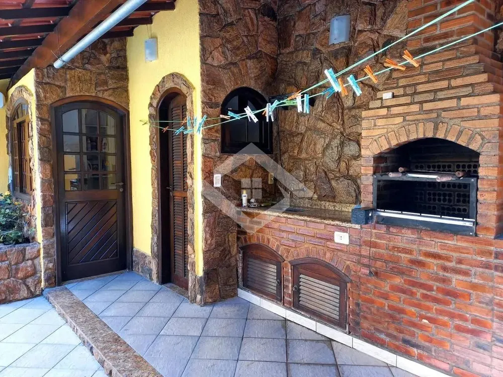 Casa, 4 quartos, 235 m² - Foto 9