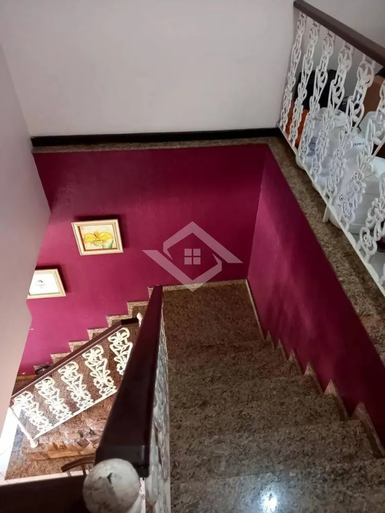 Casa, 4 quartos, 235 m² - Foto 10