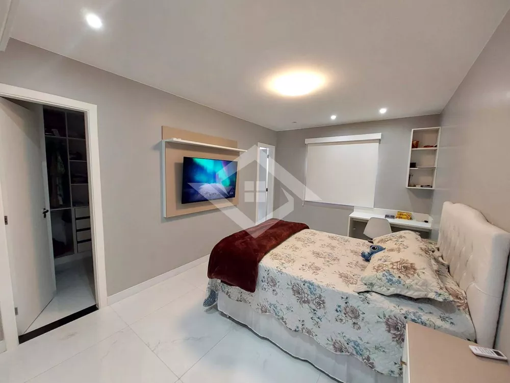 Casa, 3 quartos, 220 m² - Foto 13