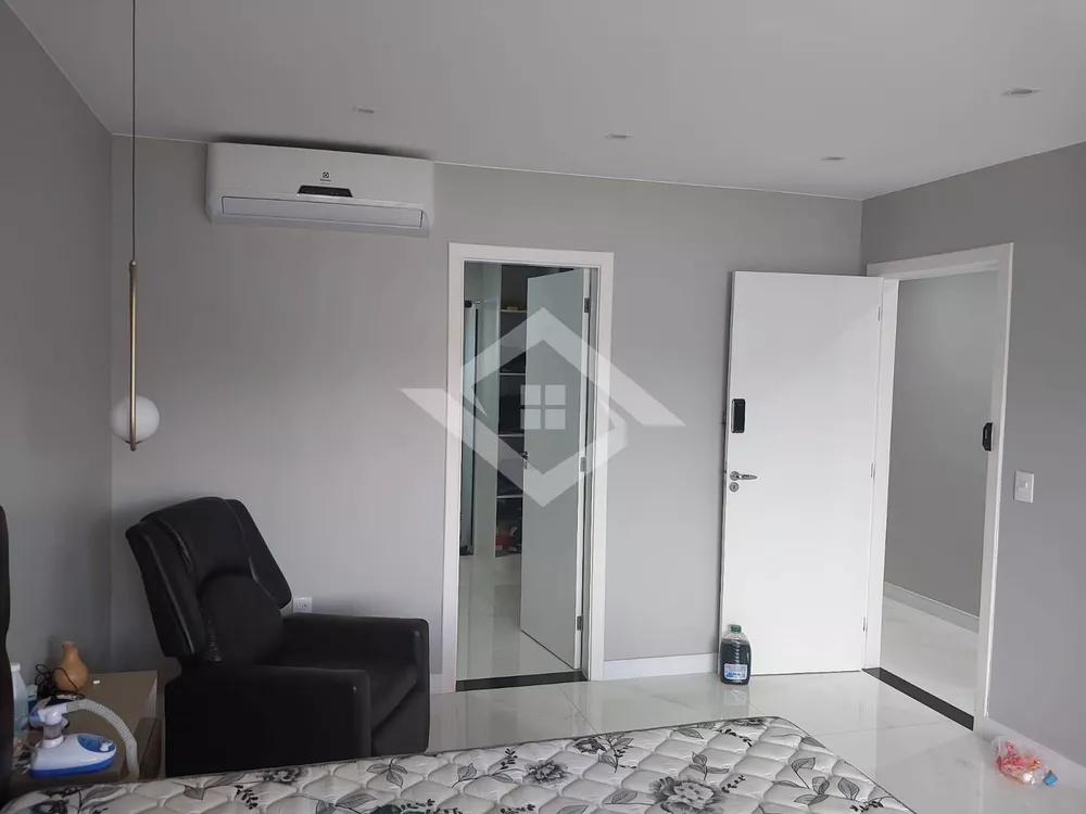 Casa, 3 quartos, 220 m² - Foto 15