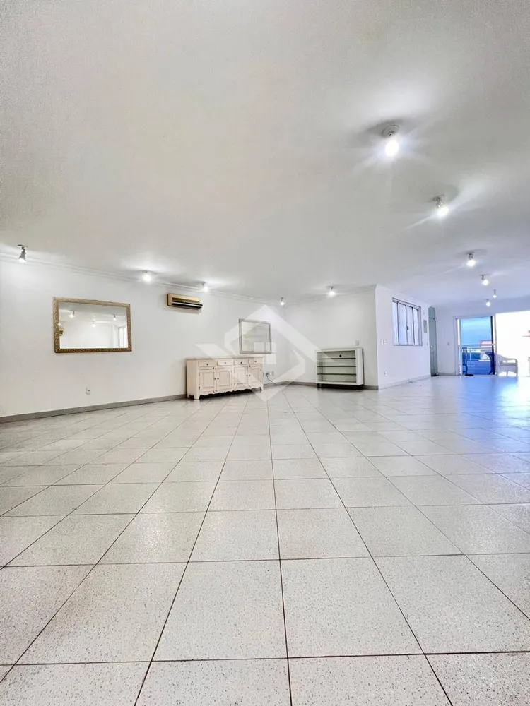 Cobertura, 3 quartos, 188 m² - Foto 9