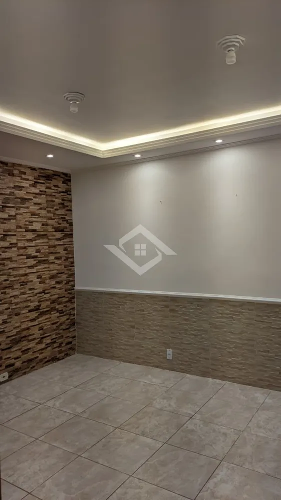 Casa, 3 quartos, 180 m² - Foto 2