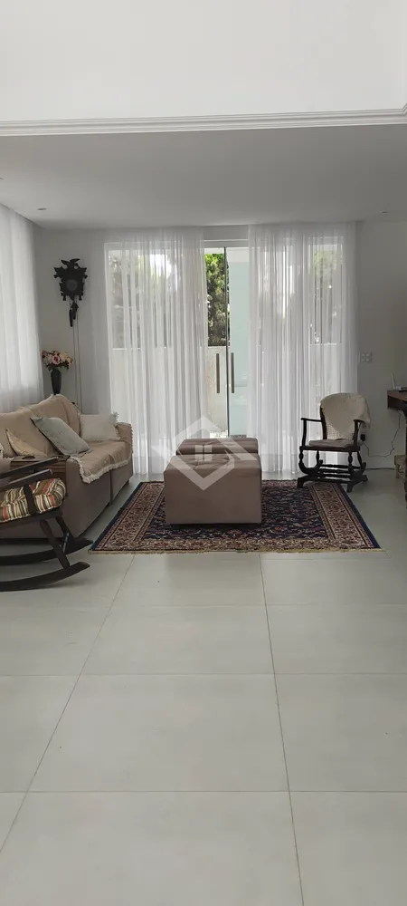 Casa, 4 quartos, 300 m² - Foto 13